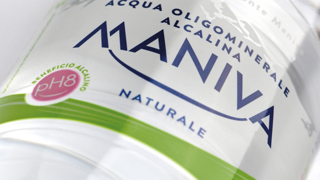 Acqua Maniva rinfresca il packaging